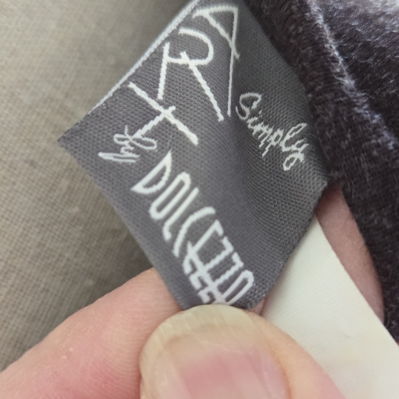 Brown sweater - Picture 3 of 4